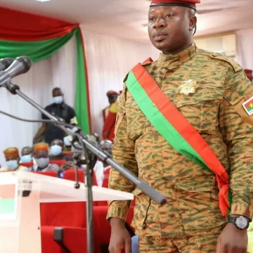 Burkina Faso : Le lieutenant-colonel Damiba investi président
