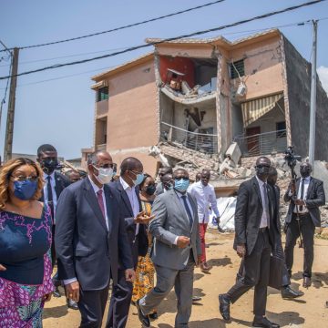 Effondrement d&rsquo;un immeuble à Cocody-Angré : 4 décès, plusieurs blessés