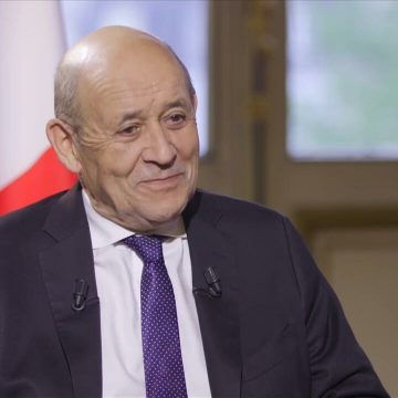 ph. Jean Yves Le Drian France Jean-Yves Le Drian, ministre français des Affaires étrangères, à propos du Mali : «Le gâchis est politique »