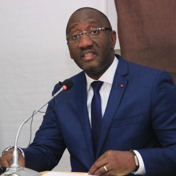 ph. ministe du commerce, Souleymane Diarassouba Lutte contre la cherté de la vie : le gouvernement prend des mesures