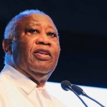 ph. Laurent Gbagbo visite Cavally Avant sa visite dans le Guemon et le Cavally : Gbagbo informe officiellement Ouattara
