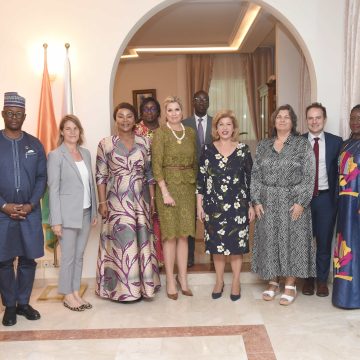 ph. Mme Ouattara et la Reine des pays Bas 2 Mandataire spéciale du SG de l’ONU pour les services financiers : La Reine des Pays Bas échange avec la Première dame de Côte d’Ivoire
