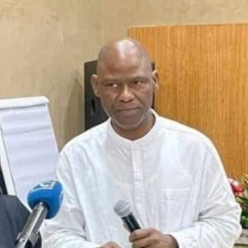ph. Africa Kuyo Téa Narcisse 2 Football / Gestion du président décriée, Assemblée générale extraordinaire exigée… : Une nouvelle crise éclate à l’Africa Sport d’Abidjan