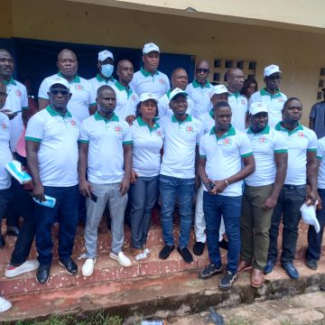 ph. des jeunes soutiennent mabri L’UDPCI retourne au RHDP : Mabri Toikeusse reçoit le soutien de la jeunesse du grand ouest