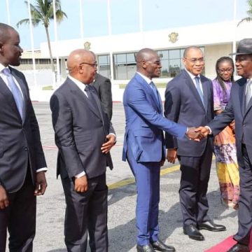 ph. ouattara au vatican bon En visite au Vatican et à New York : Ouattara chez le Pape et à l’ONU sans oublier la crise avec le Mali