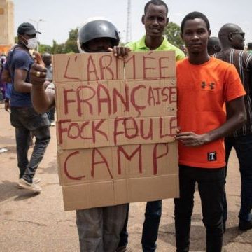 ph. burkina faso manifestations contre la france Burkina Faso/ Le sentiment anti-français s’accroît : Des activistes donnent un ultimatum de 72h à l’armée française