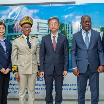 Lancement des travaux du Groupe Fosun pharma : Pierre Demba invite les investisseurs à s’implanter en Côte d’Ivoire