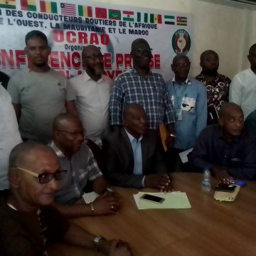 Afrique de l’Ouest /Transport inter- Etats de voyageurs – L’Union des conducteurs exhorte le gouvernement à l’ouverture des frontières terrestres ivoiriennes