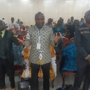 ph. cérémonie pasteur bamba 1 Colloque international chrétien – Révérend-Docteur Moussa Bamba : « Le colloque a permis de révéler les maladies qui ruinent l’Eglise »