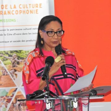 ph. ministre de la culture françoise remarck Maison de l’Art Société générale Côte d’Ivoire – La ministre Françoise Remarck lance les travaux