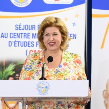 ph. dominique ouattara parle aux élèves 2 Camp de vacances à Cap d’Ail (France) – La Fondation Children of Africa offre un séjour aux 12 meilleurs élèves ivoiriens