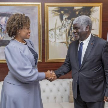 Côte d’Ivoire / Nommé Premier ministre : Beugré Mambé reçoit le soutien des ambassadrices des USA et de l’UE   