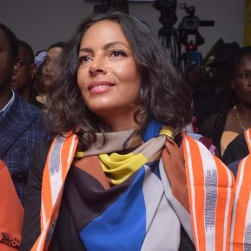ph.lauréate bon 15e édition du Prix Ivoire – L’écrivaine franco-américaine Jennifer Richard, lauréate