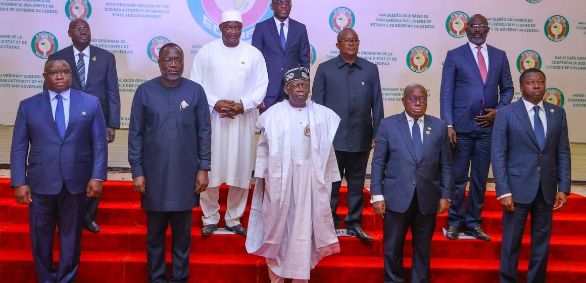 Niger – La CEDEAO maintient les sanctions, réclame la libération de Bazoum et consent au dialogue