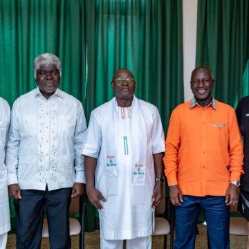 ph.les autorités de l'etat chez les éléphants CAN 2023 / Avant Côte d’Ivoire-Guinée Equatoriale – Les Eléphants reçoivent le soutien des autorités étatiques