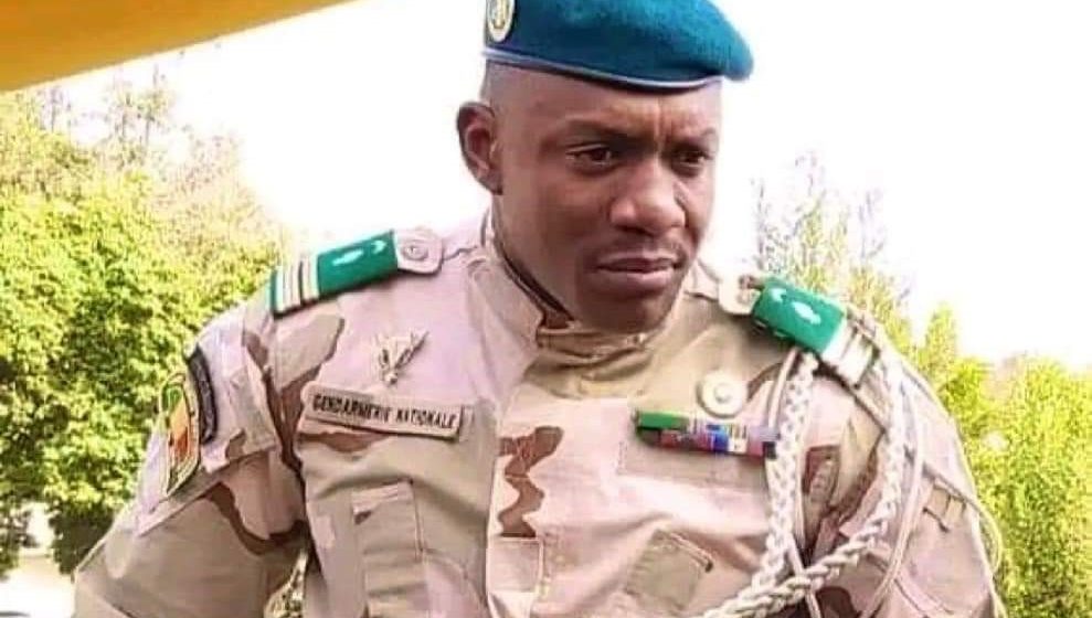 Pour avoir écrit des livres sur les armées de leurs pays – Les colonels Alpha Yaya Sangaré (Mali) et Charles Nandi Bi (Côte d’Ivoire) emprisonnés