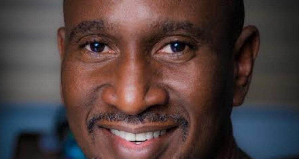 ph. un pdg nigerian mis aux arrêts bon Nigeria / Accusé de fraude sur 5,6 millions de dollars – Le magnat du pétrole, Akintoye Akindele, jeté en prison