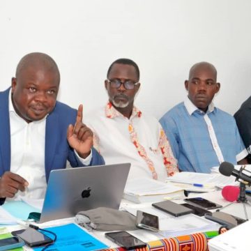 ph.conférence akoupé-zeudji 2 Scandale foncier – Les DDC d’Akoupé-Zeudji accusent le Fonds de Prévoyance Militaire et Touré Ahmed Bouah