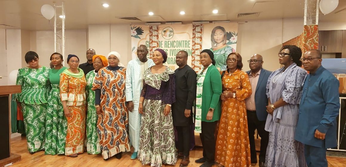 ph.hommage diaspora ouattara Cérémonie d’hommage au chef d’Etat à New-York – Les femmes de la diaspora demandent au président Ouattara d’être candidat en 2025