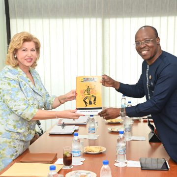 ph. dominique ouattara et a'salfo femua 16e édition du FEMUA – Les grandes articulations du festival présentées à la Première Dame, Dominique Ouattara