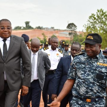 ph.serey doh tournée 1 Affaires maritimes / Tournées dans les régions Ouest et Est – Le ministre Célestin Serey Doh rencontre les agents et remet un manuel de procédure