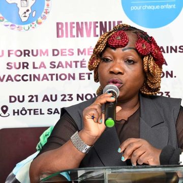 ph. forum togo 1er Forum des médias sur la santé infantile, la vaccination et la nutrition en Afrique à Lomé (Togo) – La coordinatrice nationale du REMAPSEN procède à la restitution des travaux