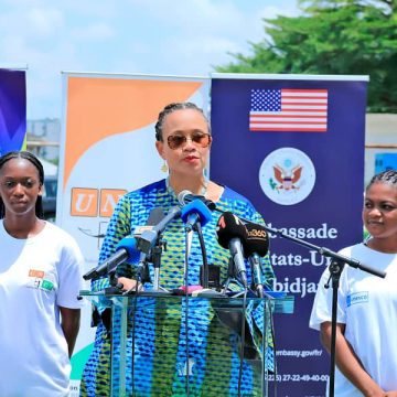 ph.ambassadeur des etats-unis 2 Célébration de la journée mondiale de la liberté de la presse – Mme Jessica Davis Ba (Ambassadeur des Etats-Unis) : « Une presse forte est l’un des fondements d’une démocratie saine»