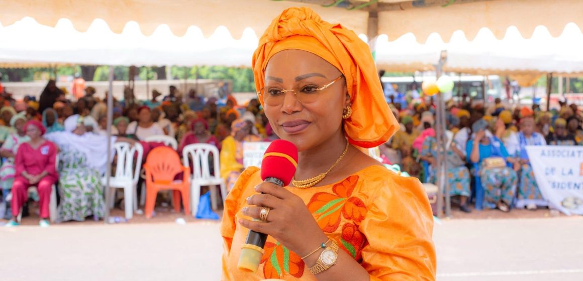 Assises nationales des femmes de Côte d’Ivoire (ANAFCI) – Nassénéba Touré a entamé les consultations régionales