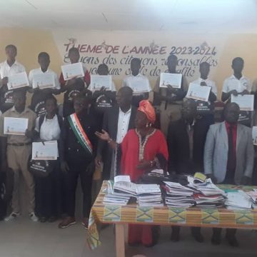 ph.soubré excellence 1 Soubré – Les meilleurs élèves du collège moderne récompensés