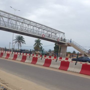 ph.autoroute abidjan-dabou bon Reportage / Autoroute Abidjan-Dabou – Comment les piétons et usagers mettent en péril leur vie