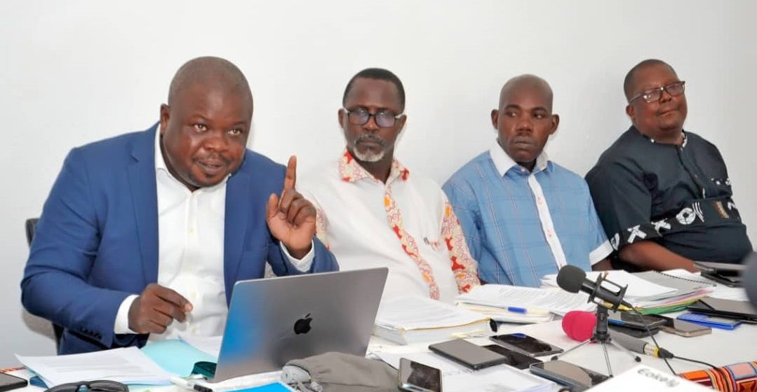 ph.conference akoupe-zeudji 2 Affaire 541 ha d’Akoupé-Zeudji – Amon Amon Athanase et ses amis condamnés, la Justice autorise les travaux sur les 162 ha