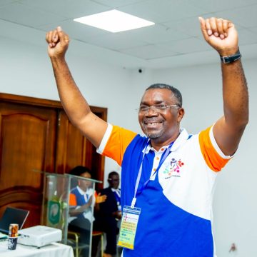 ph.gnagna zadi plébiscité Mutuelle autonome des enseignants de Côte d’Ivoire (MAECI) – Les mutualistes plébiscitent Théodore Zadi Gnagna pour un nouveau mandat