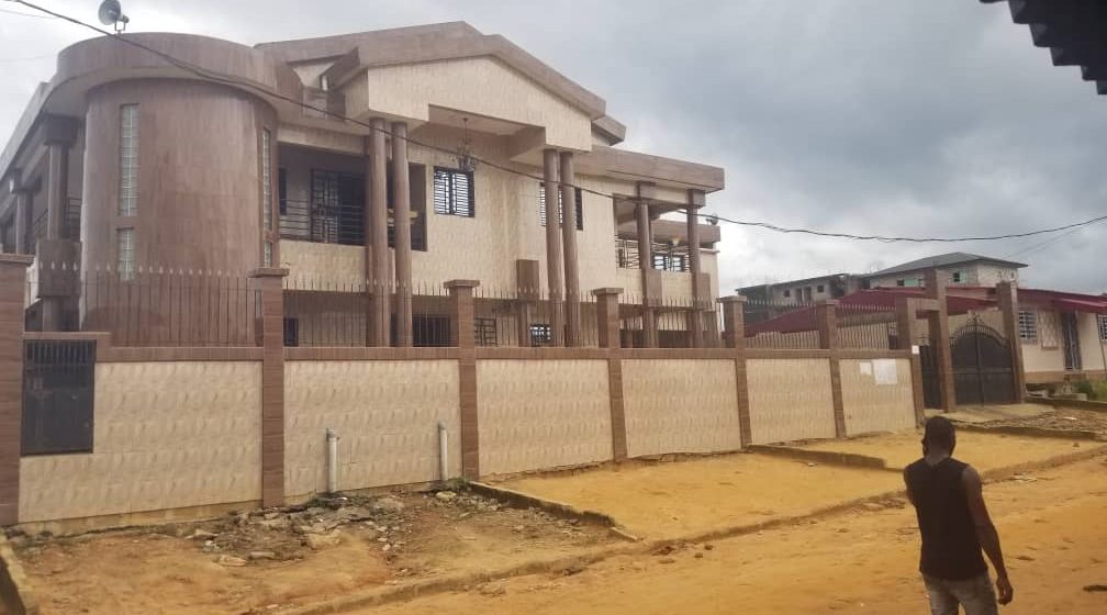 Village d&rsquo;Ahoué (Brofodoumé) – La chefferie tiraillée par une grave crise, un préfet impliqué