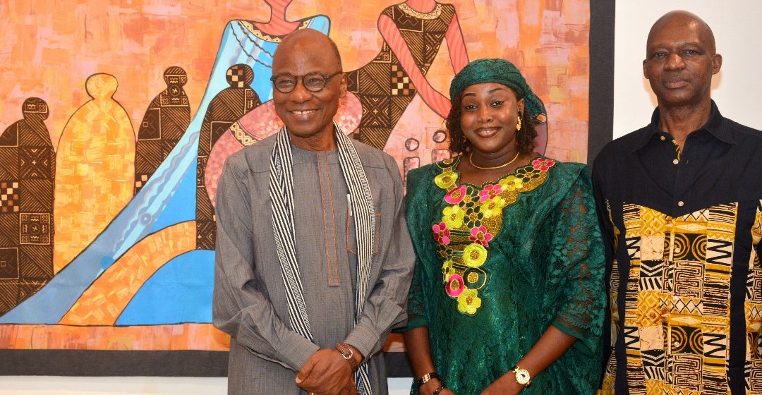 Exposition à la Rotonde des arts contemporains – Des œuvres de bogopaint séduisent le public d&rsquo;Abidjan