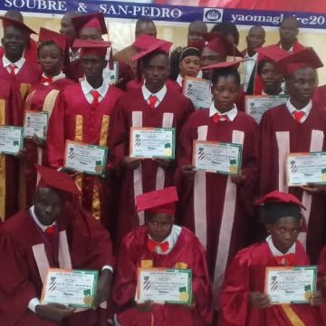ph.soubre pasteurs Soubré – Les étudiants pasteurs reçoivent leur diplôme de fin de cycle