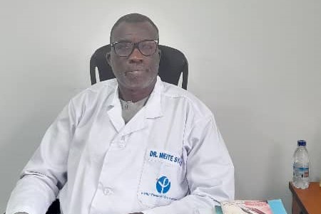 ph. interview docteur mpox 1 bon Côte d’Ivoire / Lutte contre le Mpox – L’IPCI chargé de la confirmation des cas suspects, le professeur Méité Syndou fait des révélations