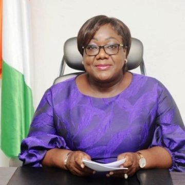 ph. anne desire ouloto ministre detat La grève des fonctionnaires – Un tournant décisif pour la Côte d’Ivoire