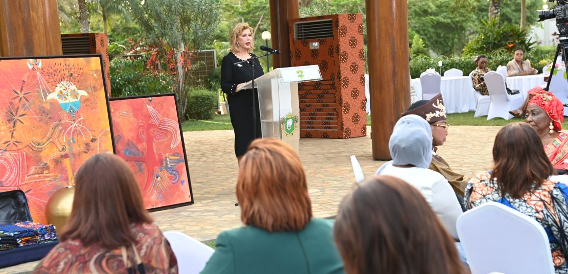 ph.dominique ouattara aux femmes 1 Côte d’Ivoire – Dominique Ouattara présente ses vœux et ses perspectives pour la nouvelle année aux femmes
