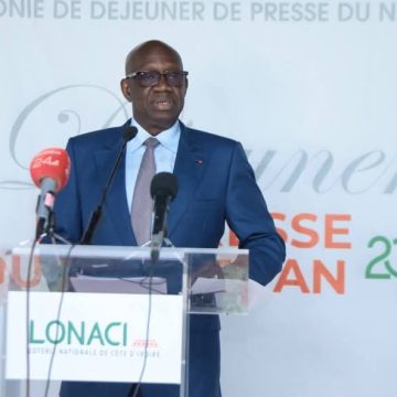 ph. dramane coulibaly, directeur général lonaci 3 LONACI – Bilan satisfaisant, perspectives prometteuses, le DG célébré par les agents