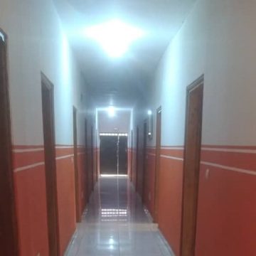 ph. hôtel labibi allée chambres Hiré / zone aurifère – Bonnes affaires : Un hôtel en gérance libre