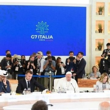 ph.sommet paris sur intelligence artificielle Intelligence artificielle (IA) – Le Pape François exprime ses craintes, ses espoirs et livre un message au monde