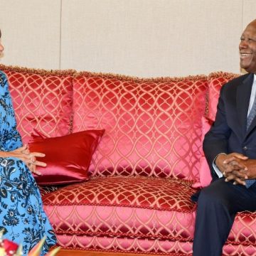 ph.anne hidalgo et alassane ouattara Anne Hidalgo (maire de Paris) : « J’ai une immense admiration pour le travail accompli par le président Ouattara »