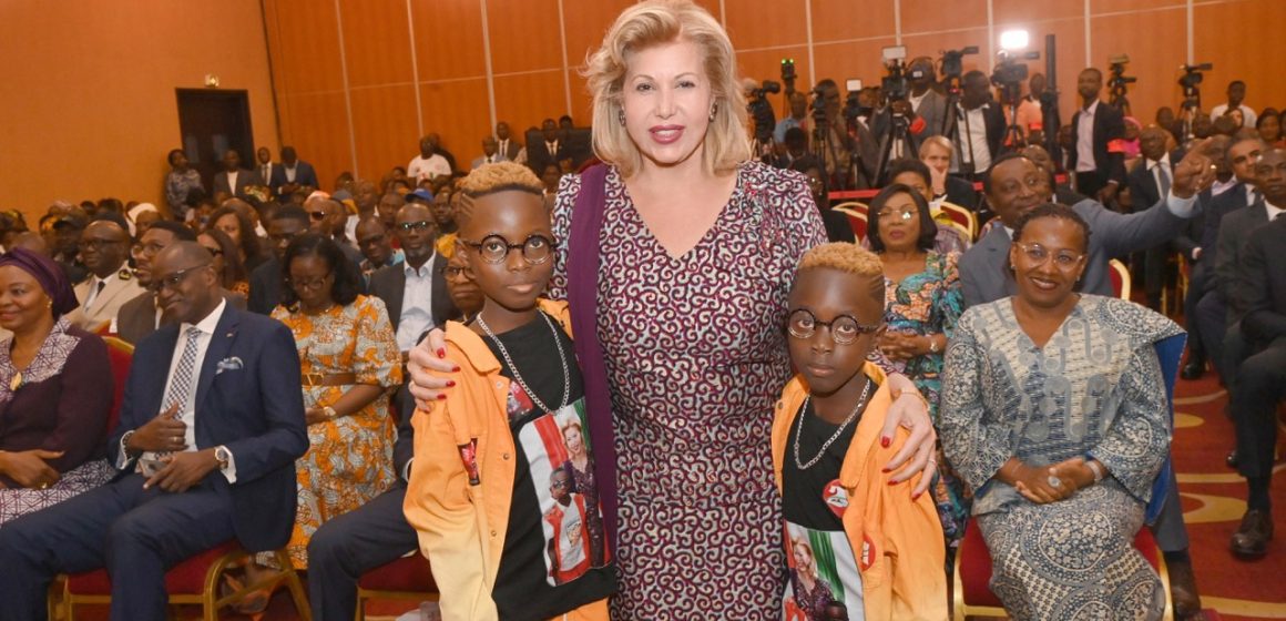 ph.lancement plan enfants 1 Côte d’Ivoire / Lutte contre la traite, l’exploitation et le travail des enfants – La Première Dame, Dominique Ouattara, lance le Plan national 2025-2029