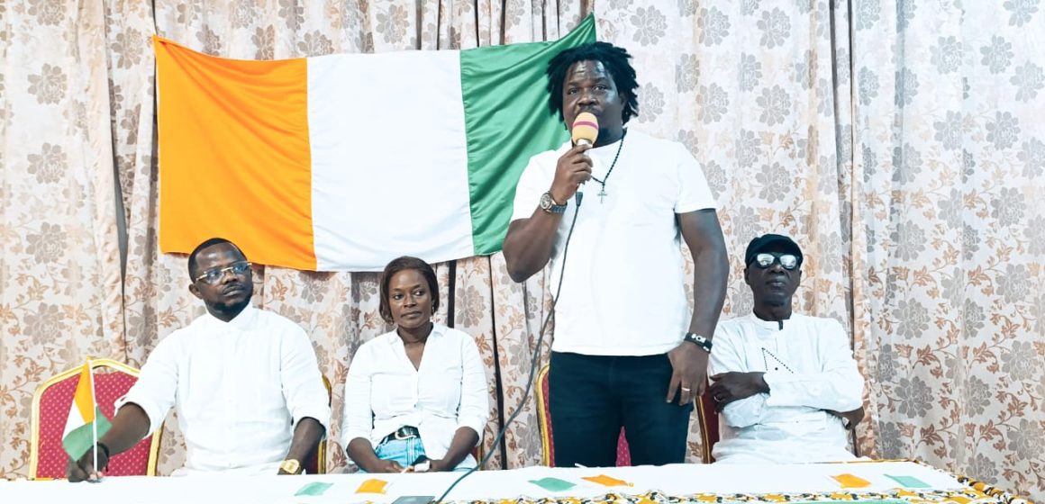 Election présidentielle 2025 – 5 artistes-chanteurs unissent leurs voix pour un scrutin apaisé