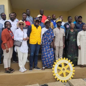 Ono (Bongo) – Le foyer des jeunes réhabilité et inauguré par le Rotary club Abidjan- Riviera et la SCB