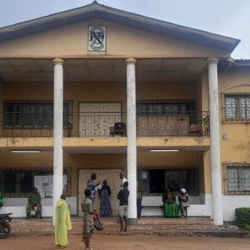 Grève dans les mairies, conseils régionaux et districts – La mairie d’Aboisso hermétiquement fermée