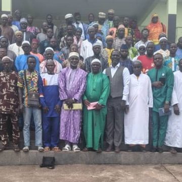 Aboisso – Une Coordination des imams et enseignants sensibilise sur la non-violence et la paix