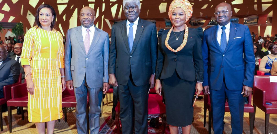 Côte d’Ivoire / Tambour parleur Djidji Ayôkwé –  Robert Beugré Mambé réaffirme le retour imminent du trésor volé par les colons français