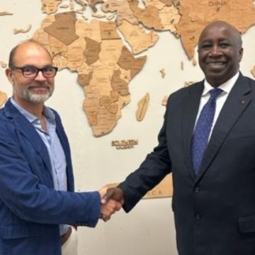 Sommet mondial sur le coton et les textiles – L’Ambassadeur Aly Touré rencontre en Suisse, des acteurs de la filière pour préparer les assises d’Abidjan