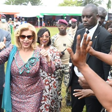 ph. hommage à dominique ouattara 1 Daloa – Les femmes du Haut-Sassandra rendent un vibrant hommage à la Première Dame, Dominique Ouattara